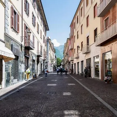 Incantevole-a Due Passi Dal Lago Lägenhet